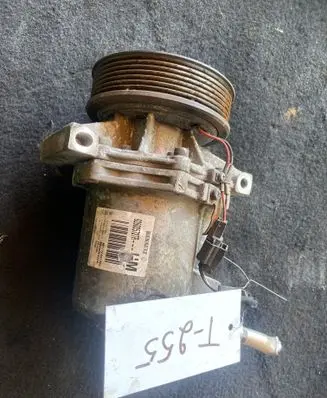 Dacia Dokker Air conditioning (A/C) compressor (pump) 926005727R 92600E920A M117E041350