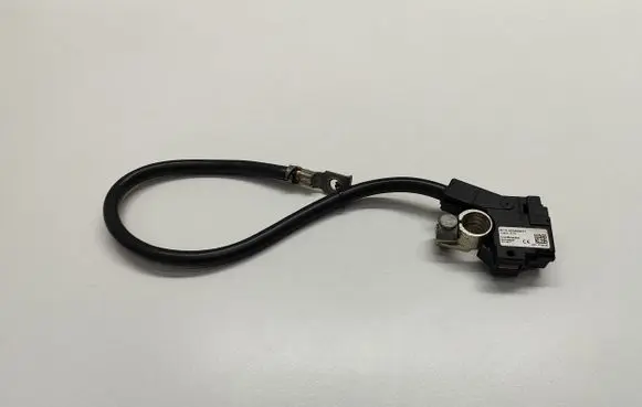 BMW 5 F10 F11 Negative earth cable (battery) 9253082 61129253082 6112925308201