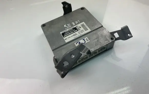 Toyota Yaris Engine control unit/module 8966652180