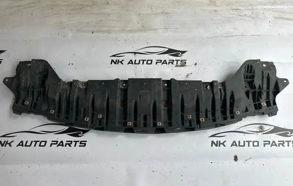 Toyota Auris E180 Front bumper skid plate/under tray 5261802040
