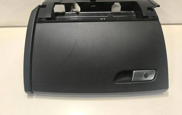 Audi A7 S7 4G Glove box 4G1880302 K02450019 13042011