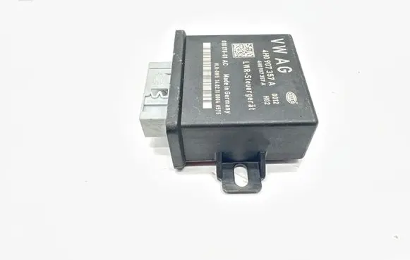 Audi A8 S8 D3 4E Light module LCM 4H0907357A 01017801AC 01017801C