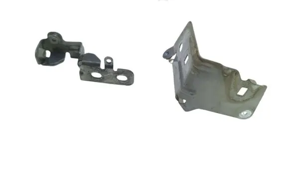 Renault Espace V (RFC) Fender mounting bracket 620431592R 4415