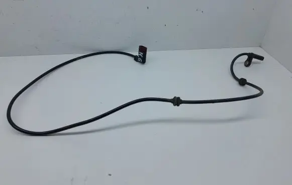 Mercedes-Benz C W204 ABS rear brake sensor A2045400317