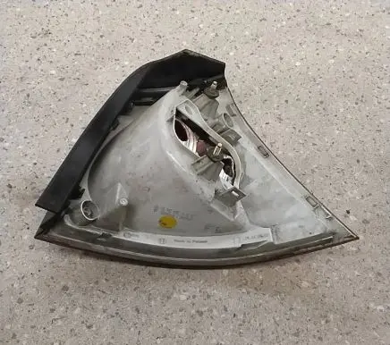 Volkswagen Golf V Rear/tail lights 28499002