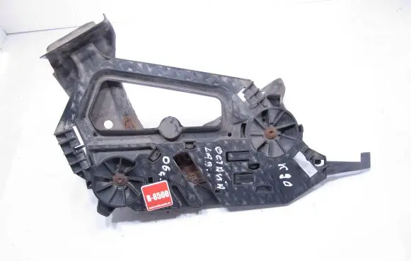 Skoda Octavia Mk2 (1Z) Headlight/headlamp mounting bracket 1Z0941340