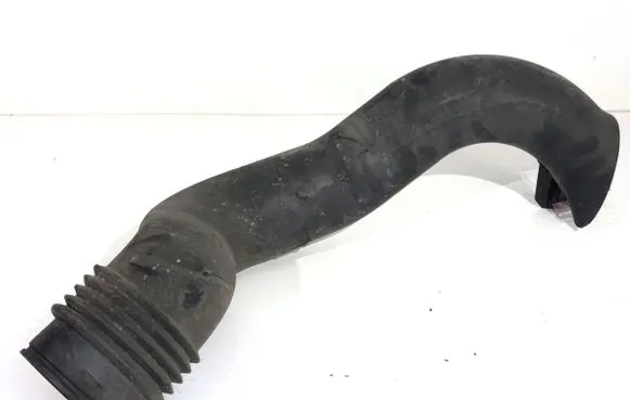 Alfa Romeo 159 Air intake hose/pipe 51782843