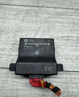 Volkswagen Golf V Gateway control module 1K0907530C 1K0907951