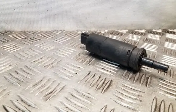 Windscreen/windshield washer pump