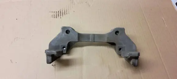 Jeep Grand Cherokee Front Brake Caliper Pad/Carrier 