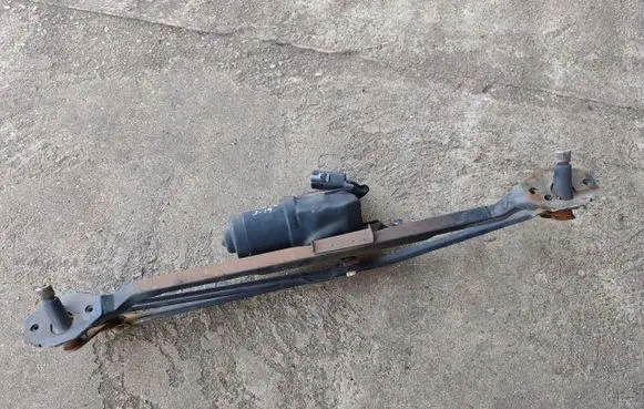 Jeep Cherokee XJ Front wiper linkage and motor 