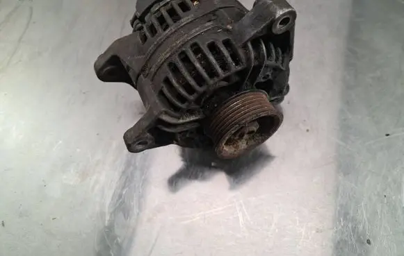 Audi A6 S6 C5 4B Generator/alternator 078903016AB 0124525003
