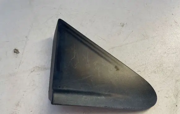 Renault Clio IV Fender end trim 638741447R