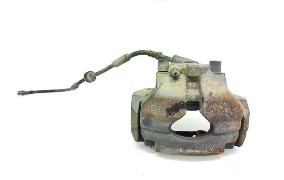 Volkswagen Transporter - Caravelle T5 Front brake caliper 7H0106E