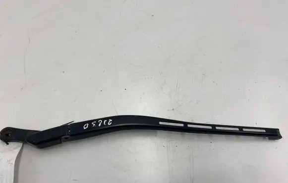 Audi A6 S6 C5 4B Front wiper blade arm 4B1955408D