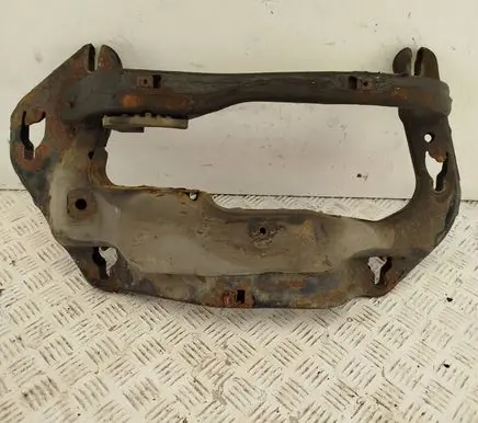 BMW X5 E70 Gearbox mounting bracket