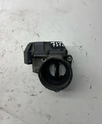 Volkswagen Caddy Throttle valve 03G128063A