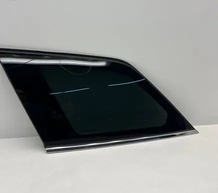 Peugeot 5008 Rear side window R002092 002092