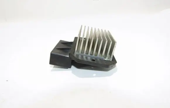 Toyota RAV 4 (XA20) Heater blower fan relay 4993002121