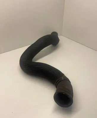 Chevrolet Malibu Engine coolant pipe/hose 85135098 84381209 23416973