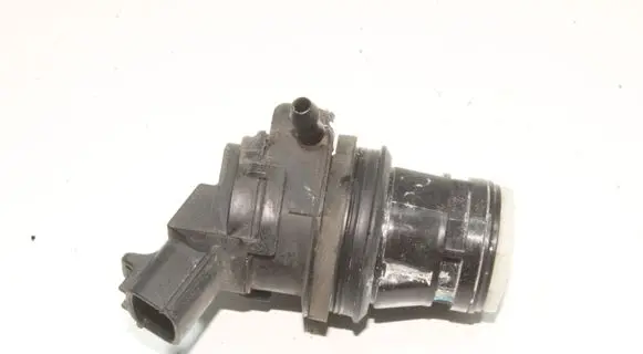 Lexus GS 250 350 300H 450H Windscreen/windshield washer pump 8533060190