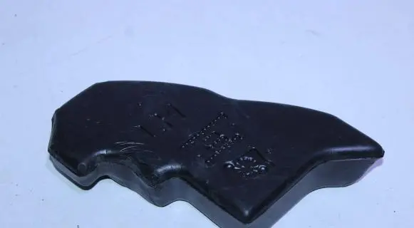 Fiat Tipo Fender foam support/seal 