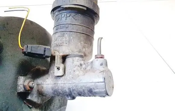 Volvo S40, V40 Master brake cylinder 310052