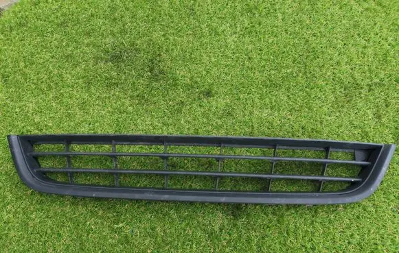 Volkswagen PASSAT CC Front bumper lower grill 3C8853677