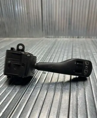 BMW 3 E46 Wiper control stalk 01204020 8363669