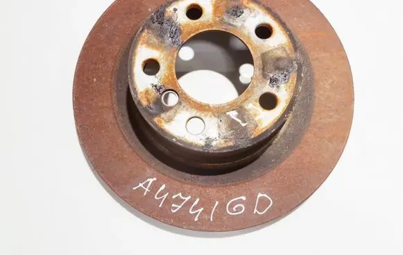 BMW 1 F20 F21 Rear brake disc ventiliuojamas