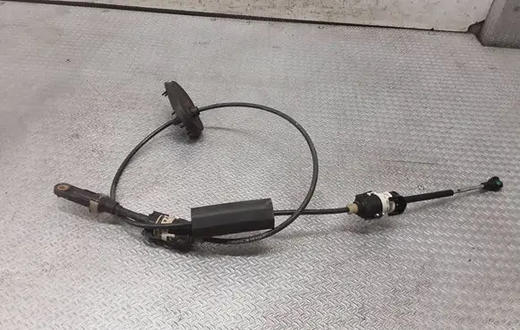 Opel Insignia A Gear shift cable linkage 22784018 8JB13128D