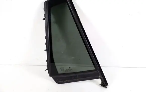 BMW iX3 G08 Rear vent window glass 7410056