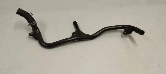 Audi A3 8Y Engine coolant pipe/hose 05e121070