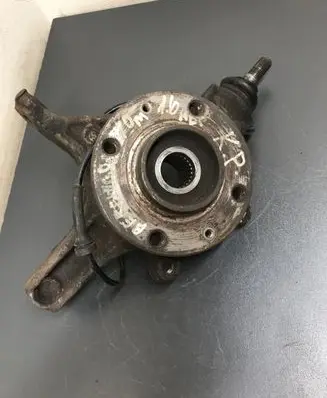 Citroen Berlingo Front wheel hub