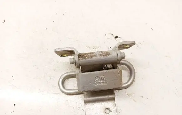 Audi A4 S4 B5 8D Rear door lower hinge 8d0833412c