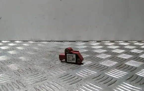 Volvo V50 Airbag deployment crash/impact sensor 30737138