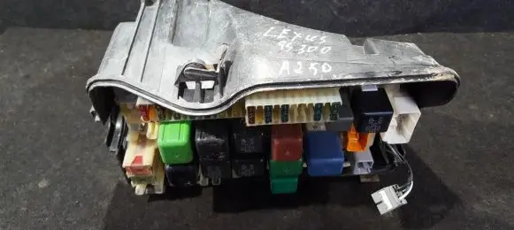 Lexus GS 300 400 430 Fuse box set