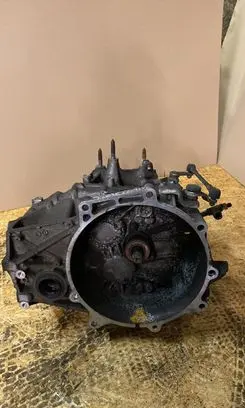 Manual 6 speed gearbox