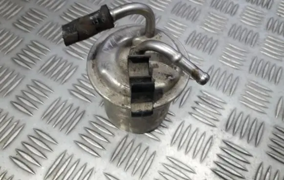 Subaru Legacy Fuel filter 