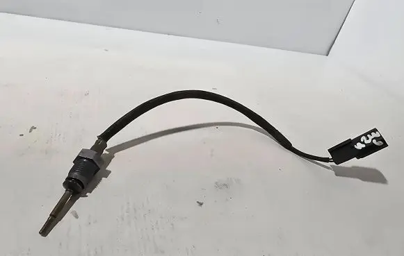Mercedes-Benz B W246 W242 Exhaust gas temperature sensor 8126R 0094918M13 00949