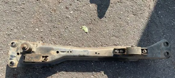 Nissan Almera Tino Front subframe 11375BM510