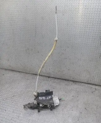 Audi A6 S6 C4 4A Front door lock 4A0173