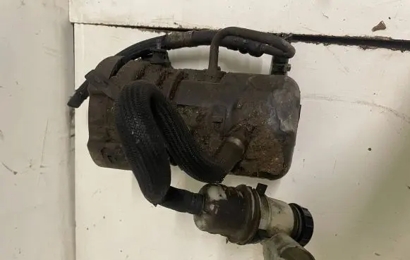 Citroen C5 Power steering pump 9673173780 A0025646
