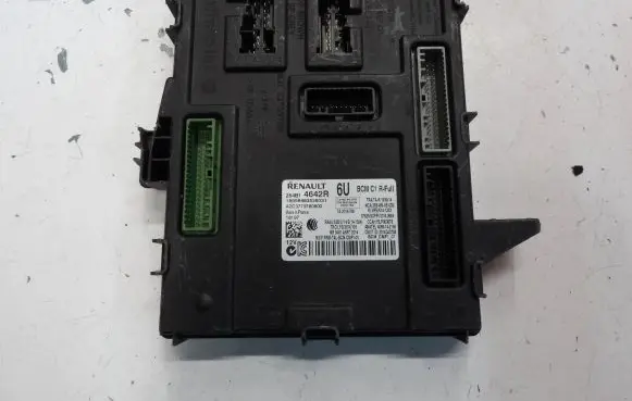 Renault Megane IV Comfort/convenience module 284B14642B A2C3779780600 18958483526031