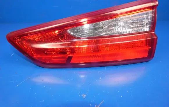 KIA Optima Tailgate rear/tail lights