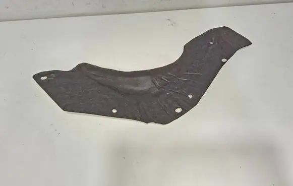 Chevrolet Corvette C8 Heat shield in engine bay 84579638 84021441
