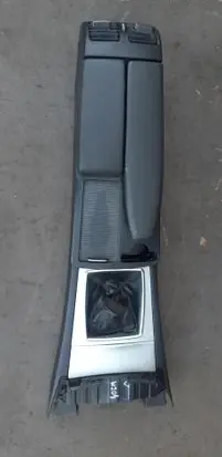 Mercedes-Benz C W204 Center console A2046800150