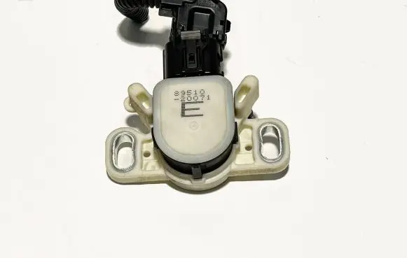 Clutch pedal sensor
