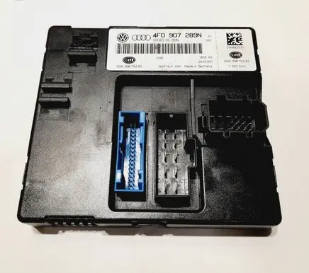 Audi A6 S6 C6 4F Comfort/convenience module 4F0907289N