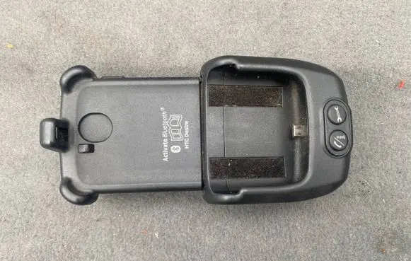 Volkswagen PASSAT B6 Bluetooth control unit holder 3C0051435BT